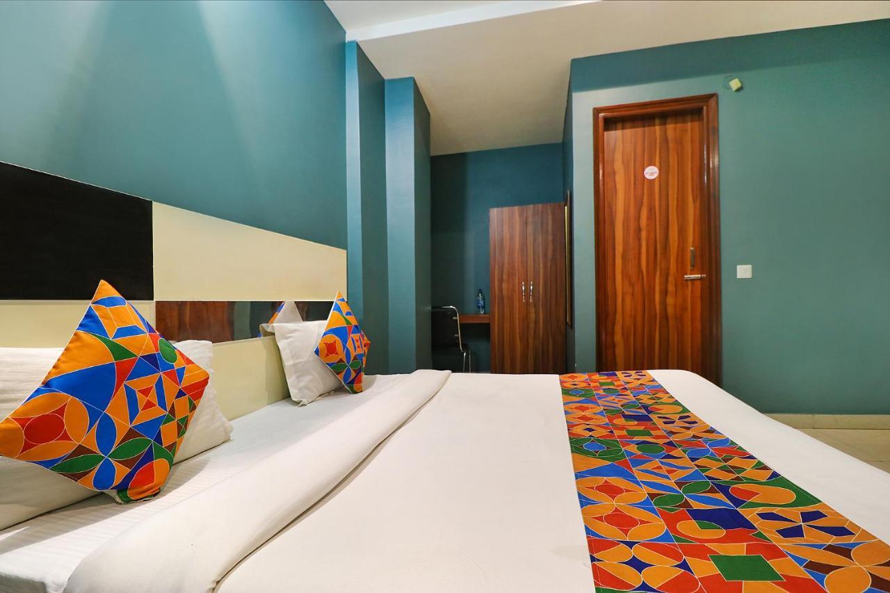דלהי Fabhotel Church House Rohini מראה חיצוני תמונה