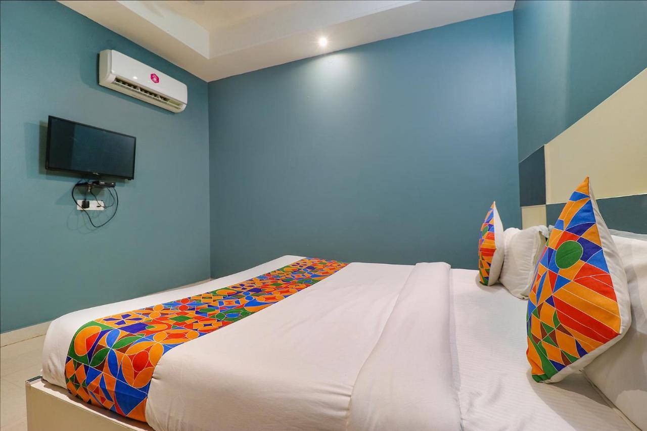 דלהי Fabhotel Church House Rohini מראה חיצוני תמונה